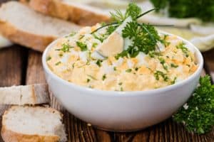 Eiersalade voor op de boterham (low FODMAP)